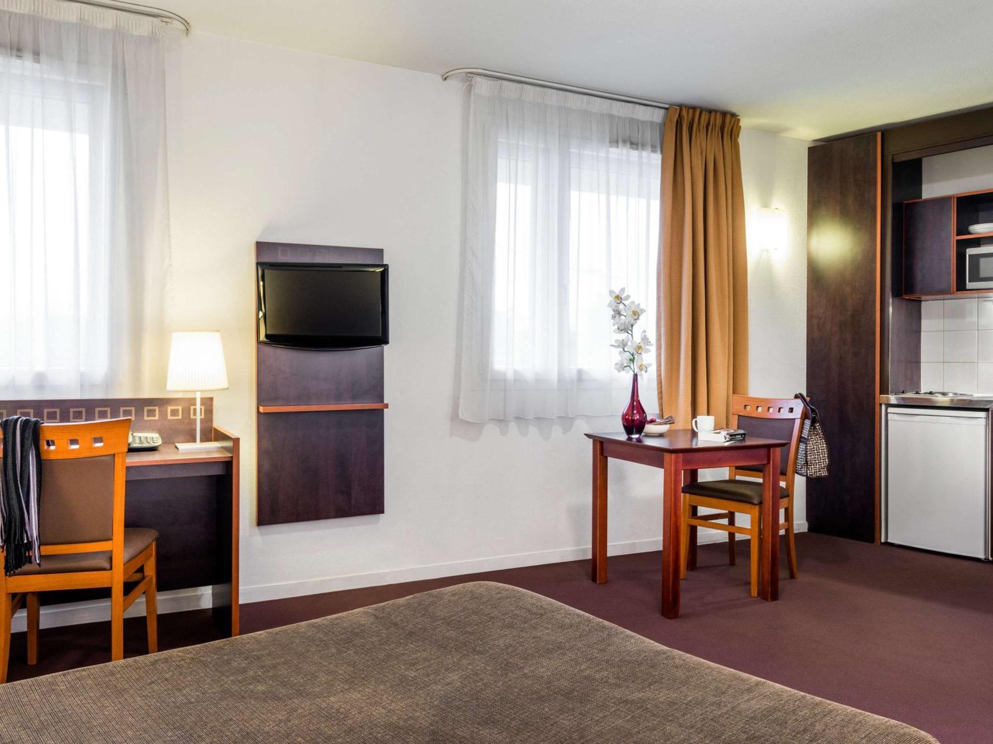Aparthotel Adagio Access Paris Porte De Charenton Esterno foto