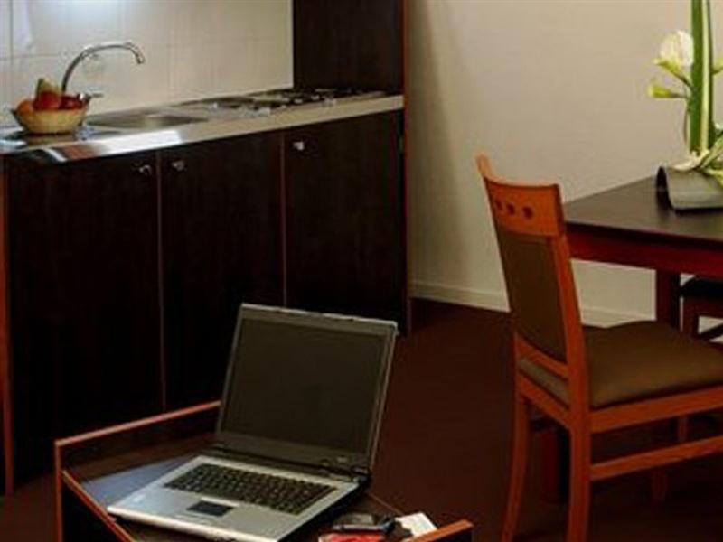 Aparthotel Adagio Access Paris Porte De Charenton Esterno foto