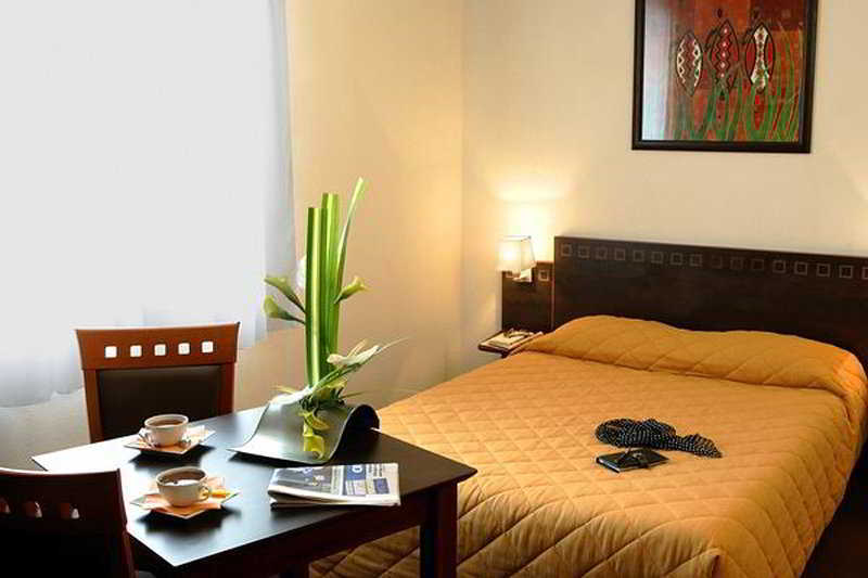 Aparthotel Adagio Access Paris Porte De Charenton Esterno foto