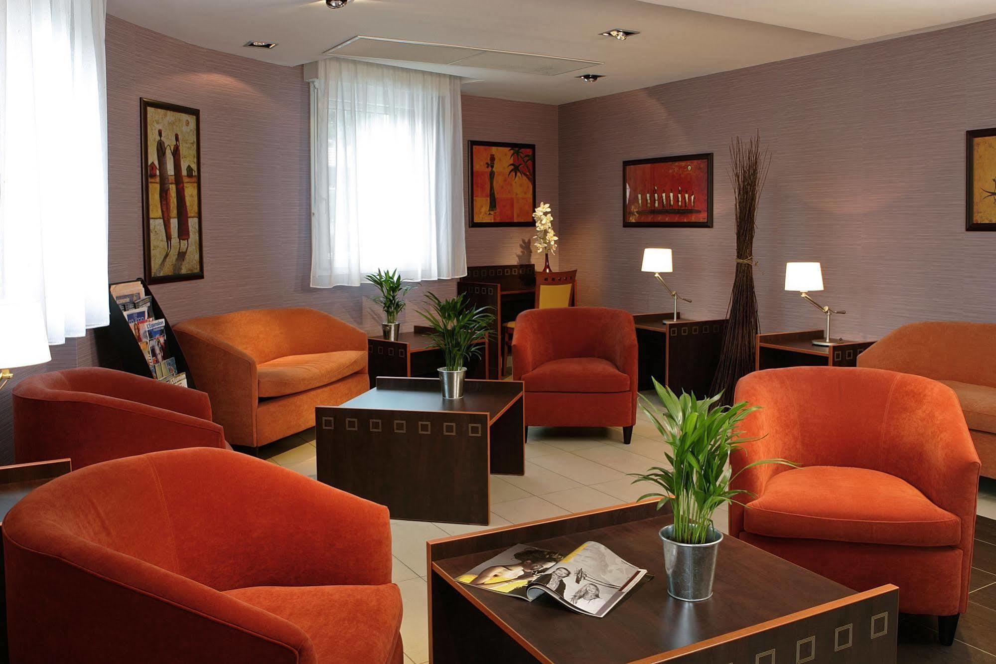 Aparthotel Adagio Access Paris Porte De Charenton Esterno foto